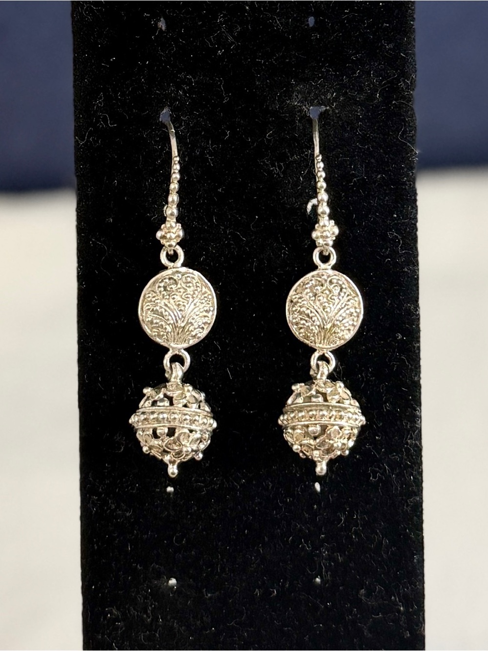 SARDA Bali Sterling Silver Globe Ball Ornate Filigree Drop Dangle Hook Earrings